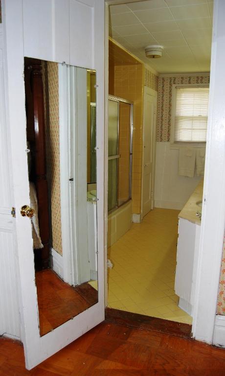 Deluxe Double Room Two Double Beds Twin Bed